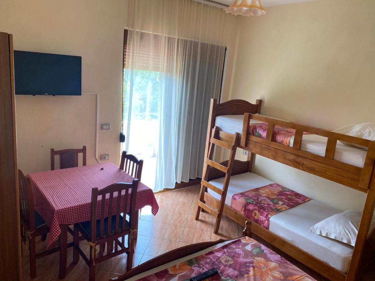 Pararse Apartments Vlorë Екстериор снимка